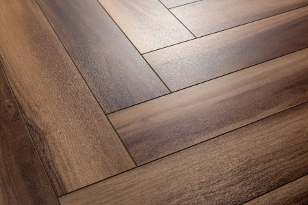 Кварцвиниловая плитка елочкой Aquafloor Паркет плюс (Parquet Plus) AF6021PQN